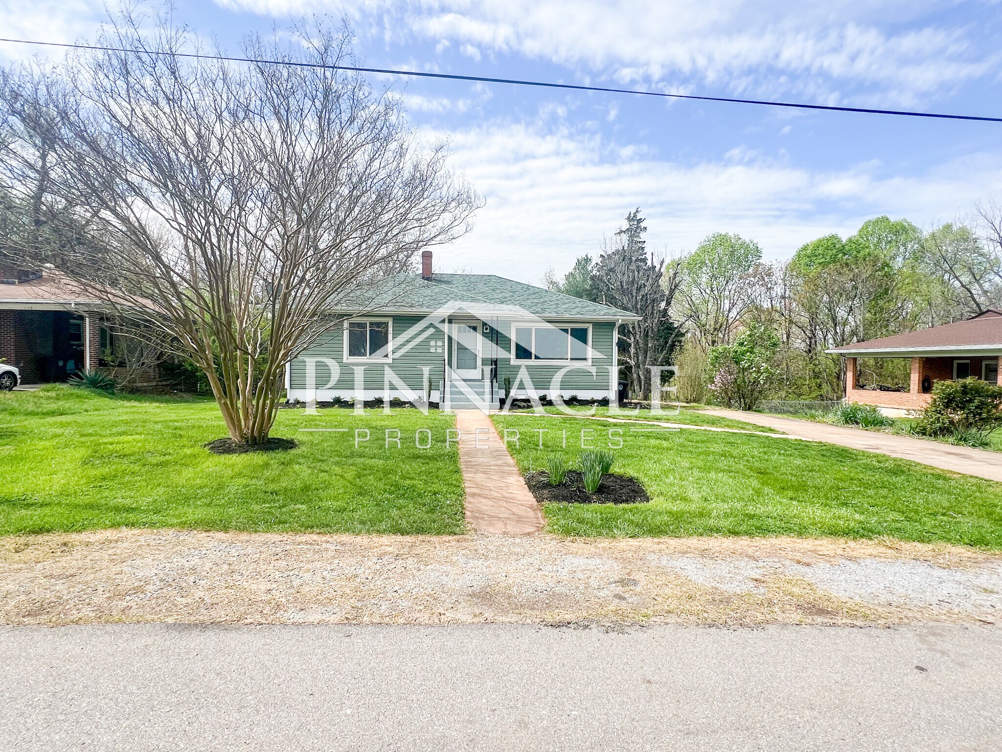 Building Photo - 117 Richeson Dr