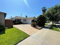 Building Photo - 11466 Culver Park Dr