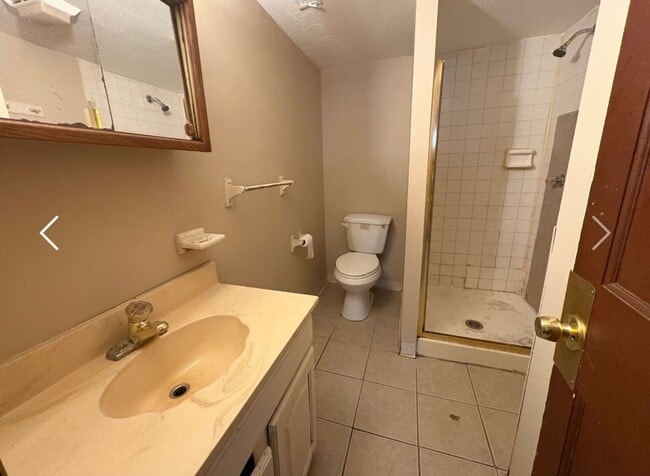 Building Photo - 19400 Libby Rd