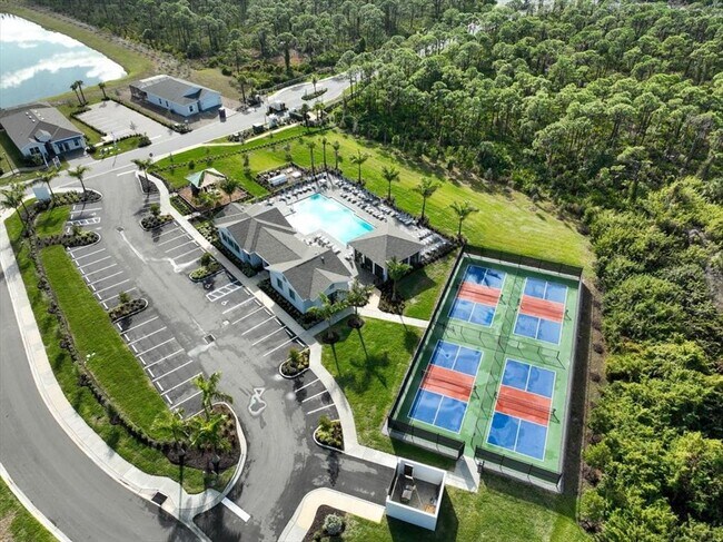 Building Photo - 8568 Shr Lk Dr