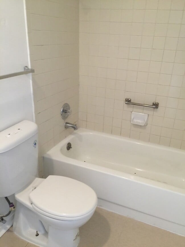 Building Photo - 5843 Glacier Sun Dr.