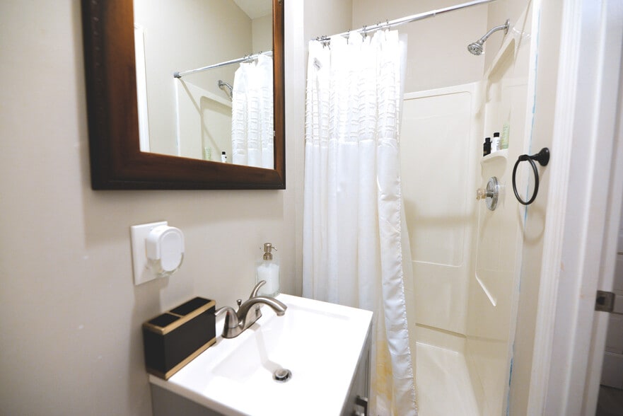 bathroom 1 - 2106 Pogue Ave
