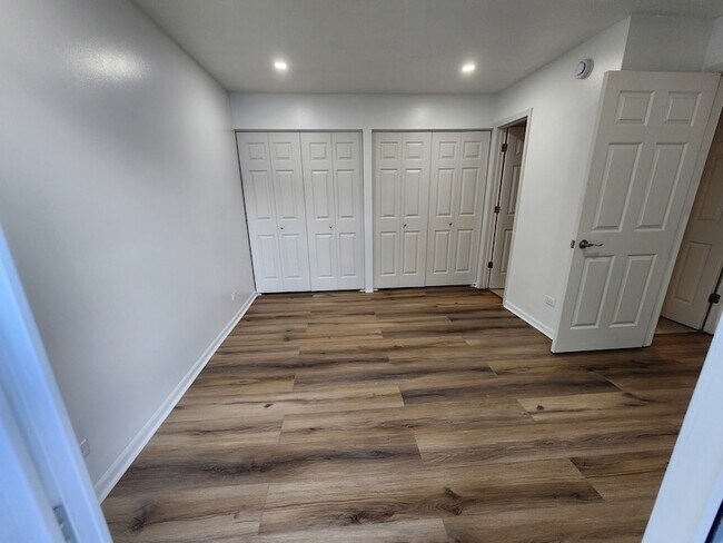 Building Photo - 1077 Courtland Dr