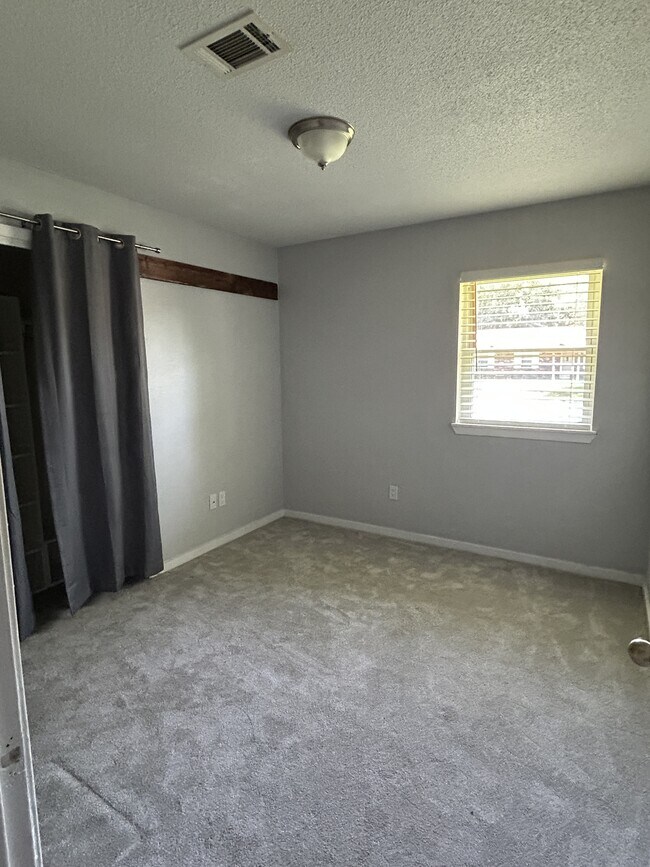 Building Photo - 2505 Fortson St