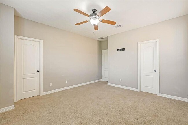 Building Photo - 27827 Hunters Rock Ln