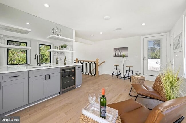 Building Photo - 5805 Massachusetts Ave