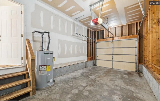 Building Photo - 5508 Impala Dr