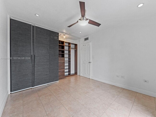 Building Photo - 7220 SW 94th Pl