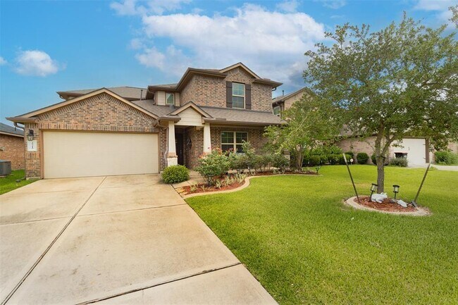 Building Photo - 29215 Jacobs River Dr