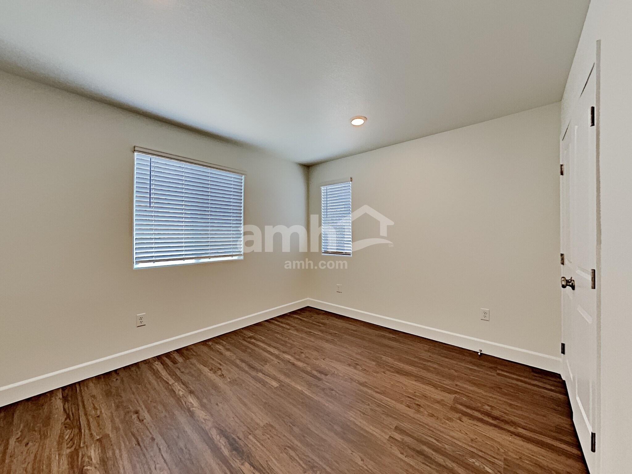 Building Photo - 7285 Arroyo Crossing Pkwy