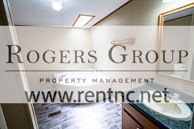 Building Photo - 22 Starling Ln