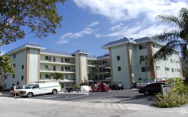 Primary Photo - Gulfstream of Las Olas