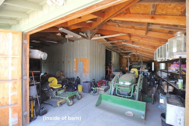 Building Photo - Watsonville: Tranquil Home & Ranch/Farm on...
