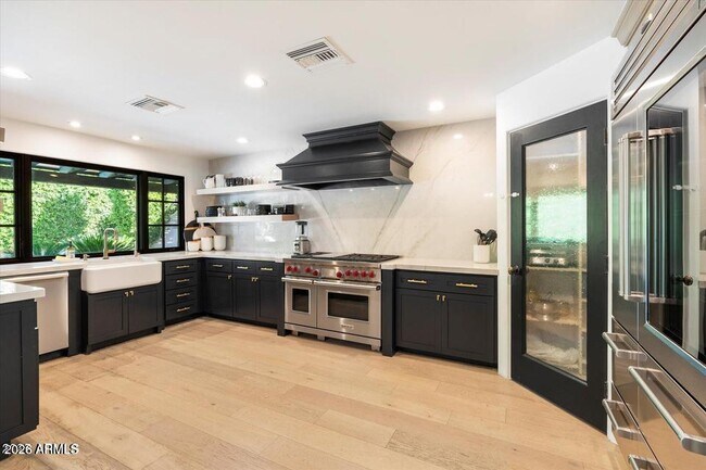 Building Photo - 9836 E Topaz Dr