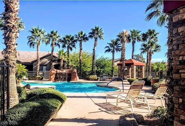Building Photo - 8250 N Grand Canyon Dr