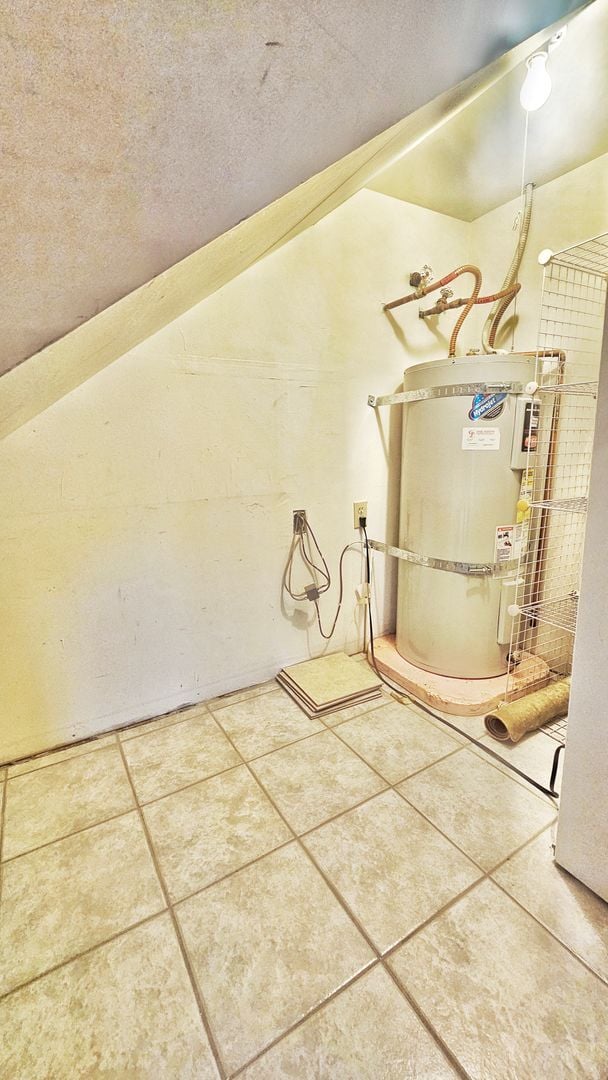 Building Photo - Charming 3-Bedroom 1.5 Bath Apt in Prime Bellevue Location.