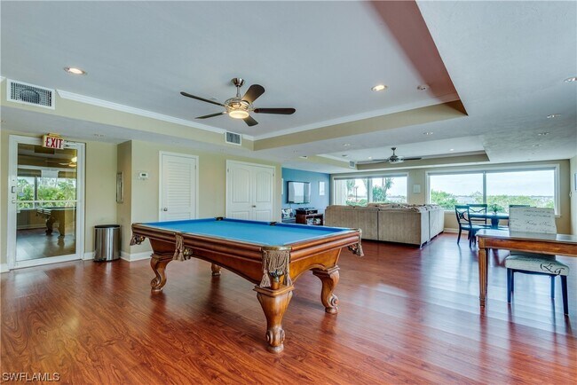 Building Photo - 2875 Palm Beach Blvd