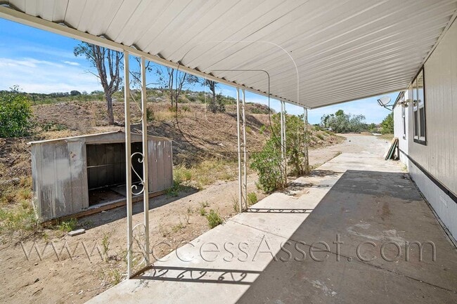 Building Photo - 39975 San Ignacio Rd