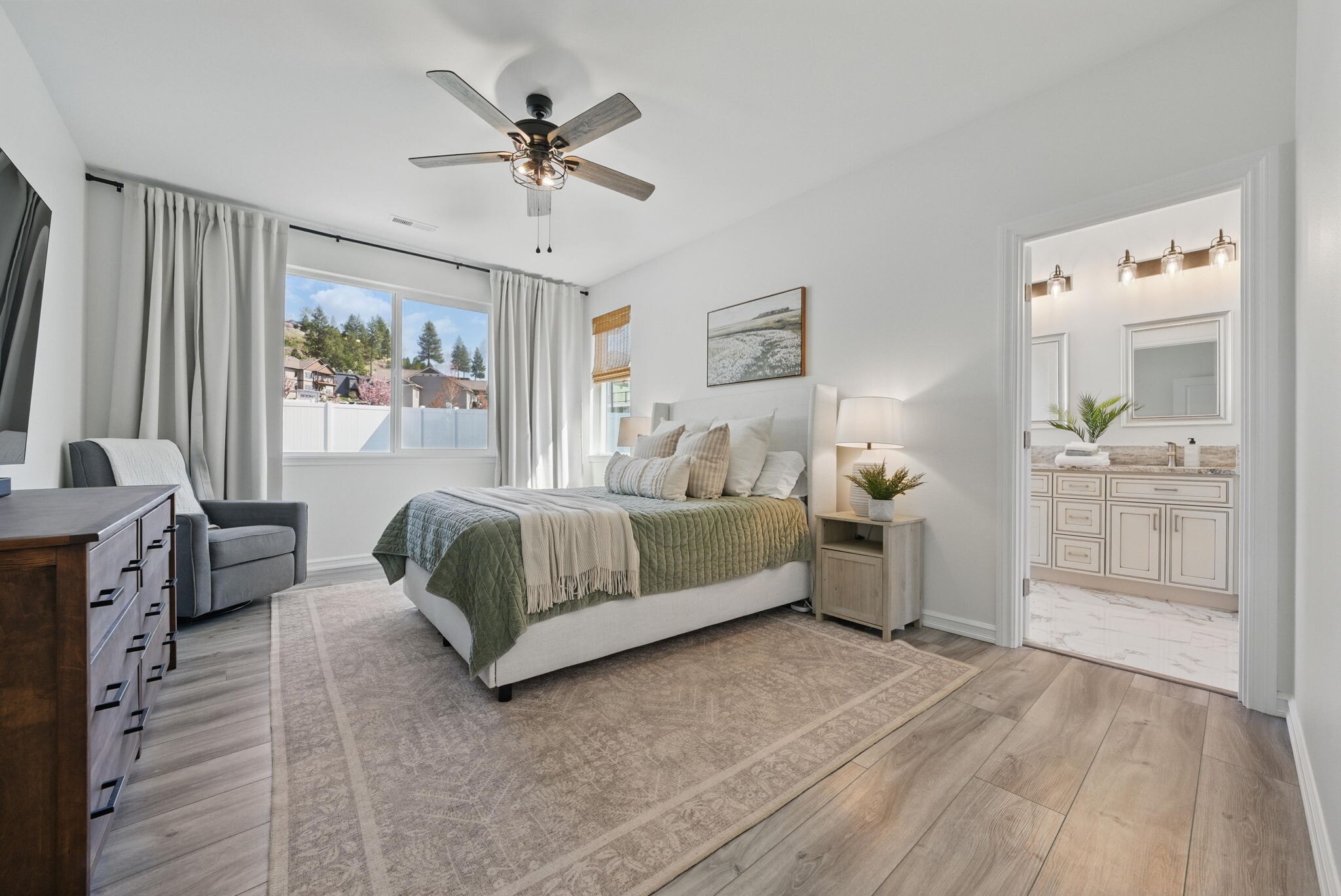 master bed - 2521 S Vera Crest Dr