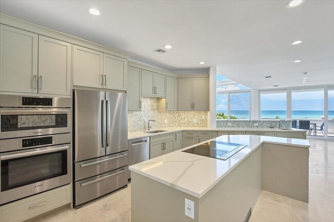 Building Photo - Beach Access & Gulf Views From This Incred...