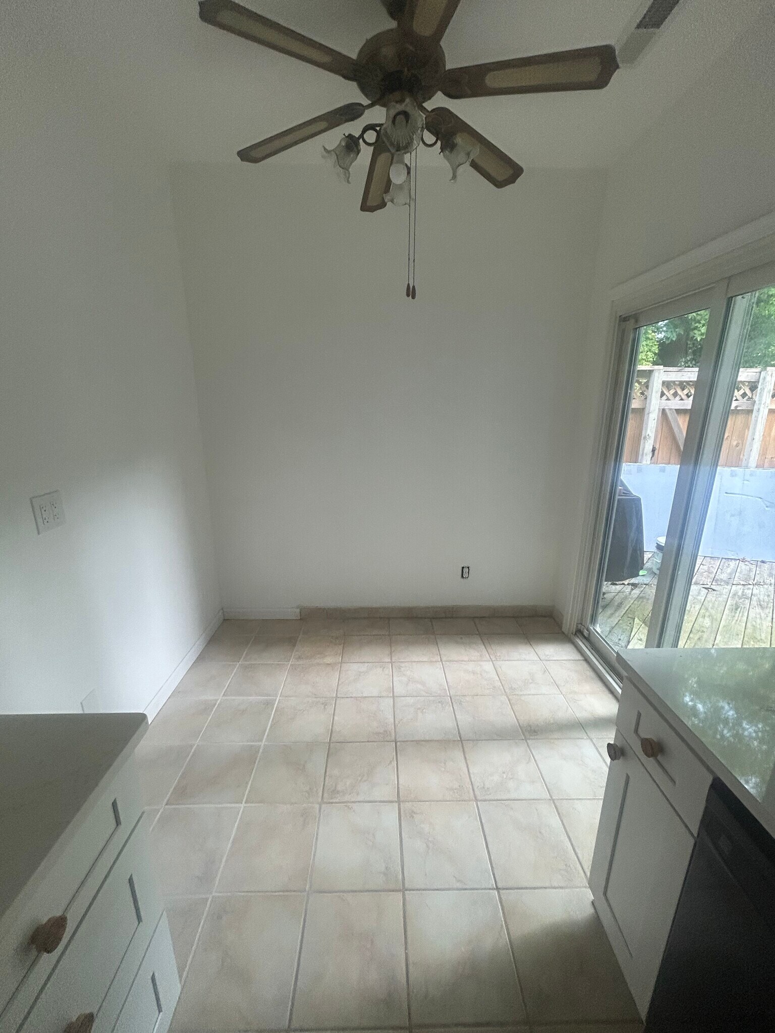 Building Photo - 4610 Islander Ct