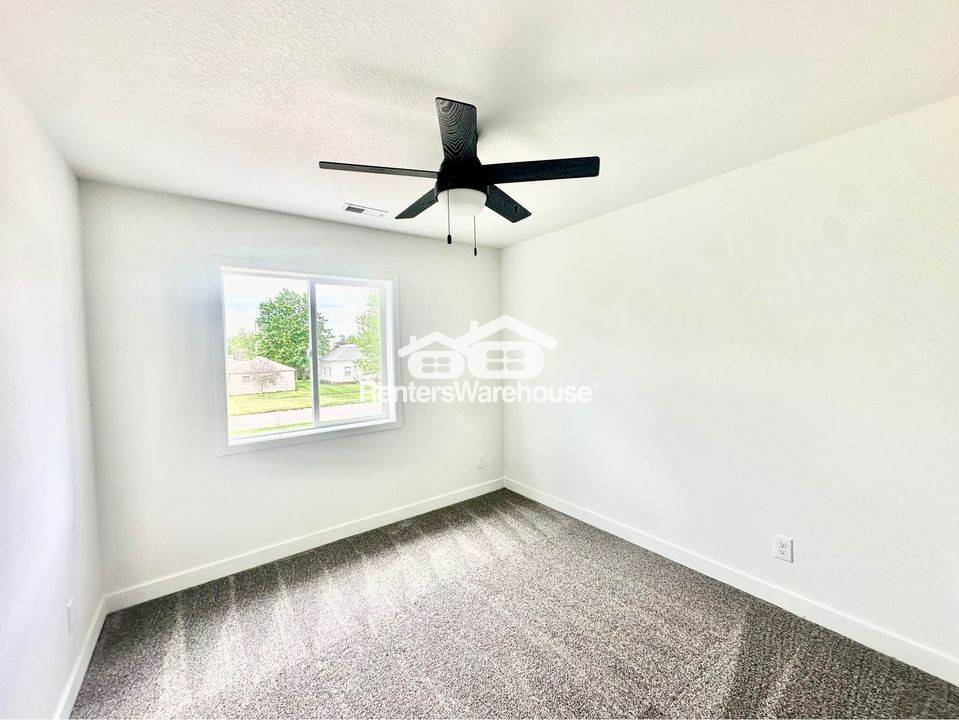 Building Photo - 2105 Willis Ave