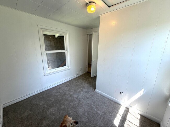 Building Photo - North - Crossing the Finish Line!