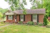 Building Photo - 1301 Pierson Dr