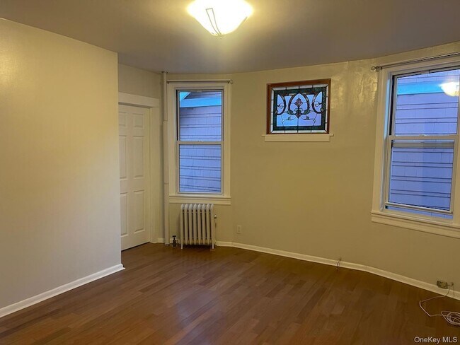 Building Photo - 85-13 89th St