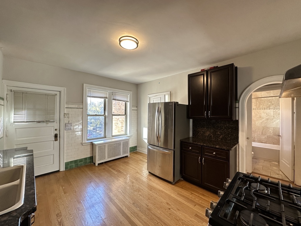 Building Photo - 1527 W Pratt Blvd