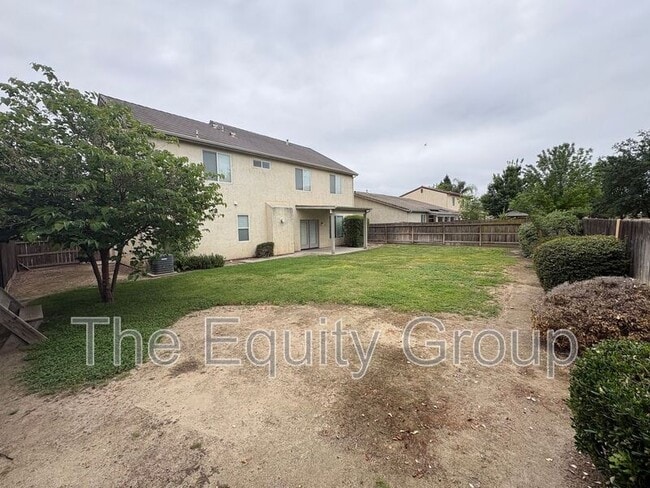 Building Photo - 1249 N Julieann St