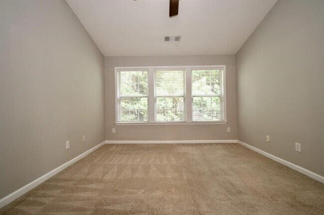 Building Photo - 3905 Timbercreek Cir