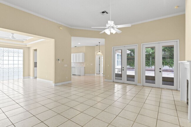 Building Photo - Avalon Park at Turtle Creek 3 bedroom home