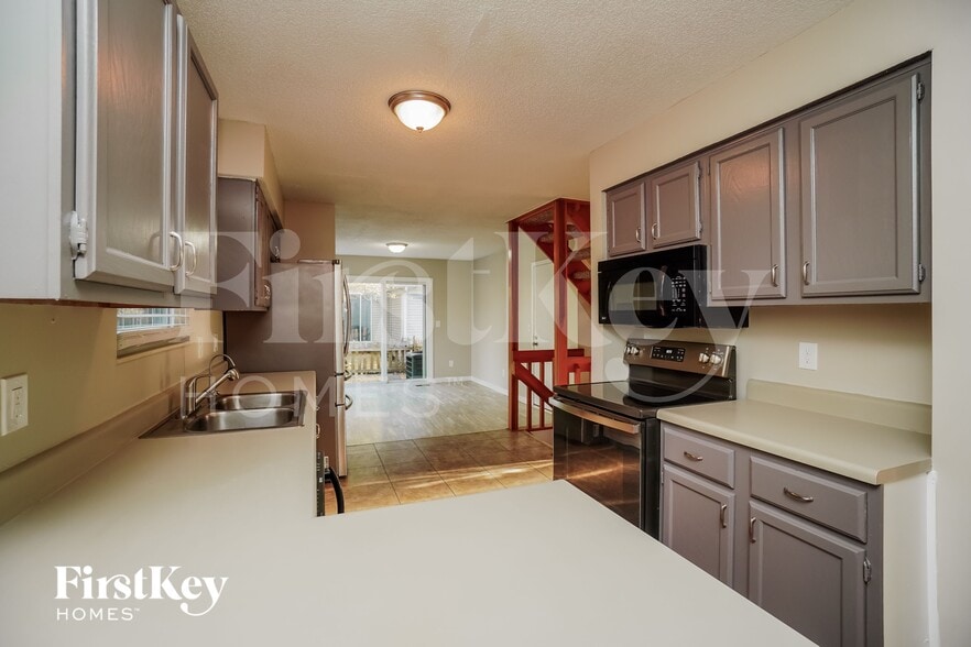 Building Photo - 3025 Casper Ave