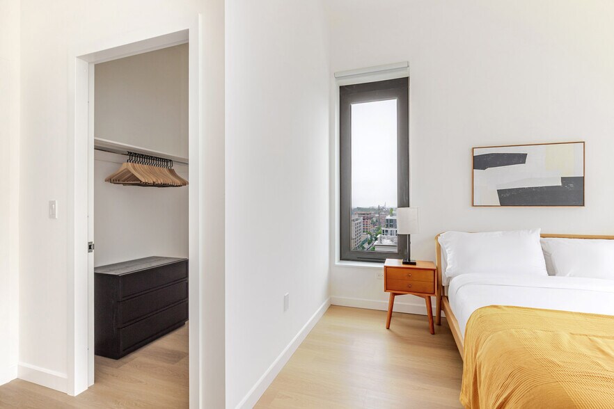 Building Photo - 655 Union St