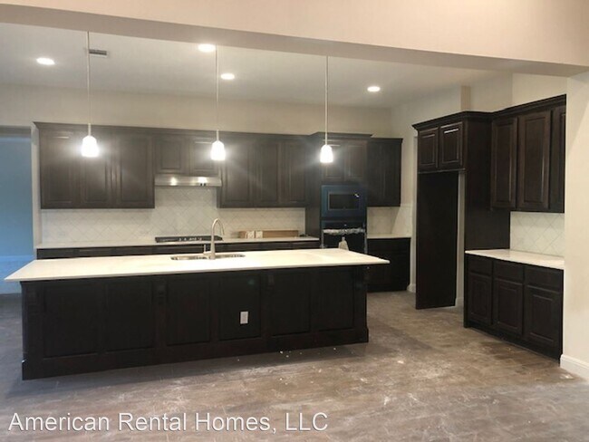 Building Photo - 4 br, 3 bath House - 156 Wilderness Cove