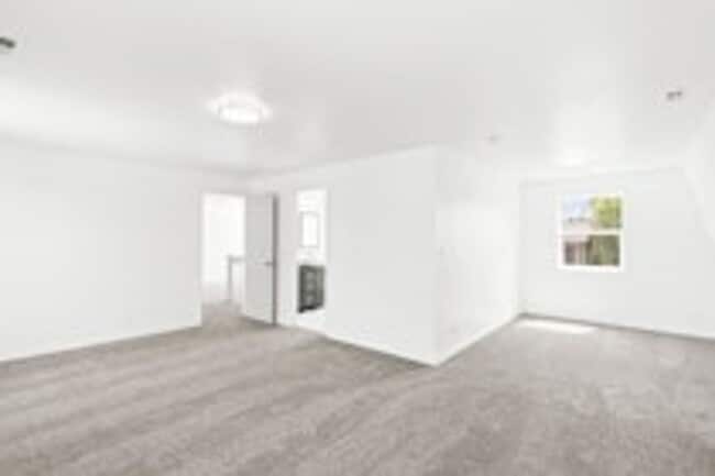 Building Photo - 1630 Ridgemark Dr