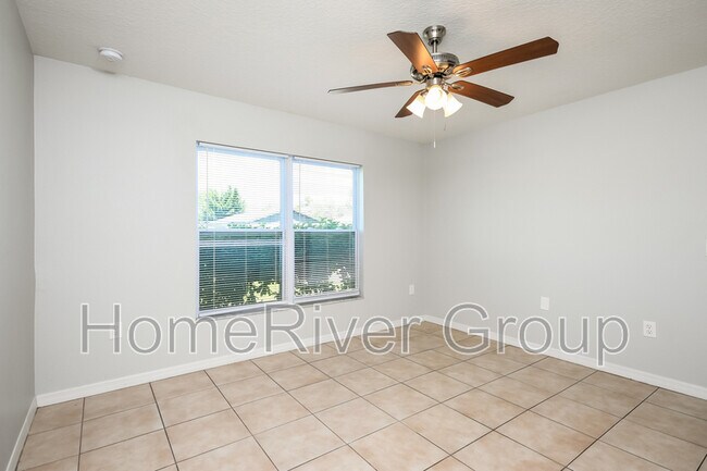 Building Photo - 310 Dundee Dr