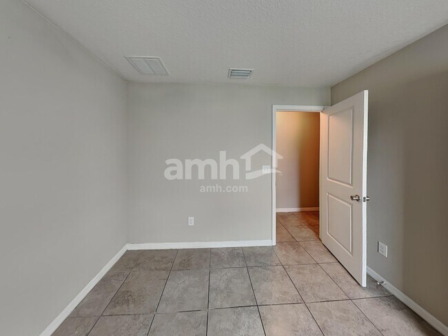 Building Photo - 1629 Climbing Dayflower Dr