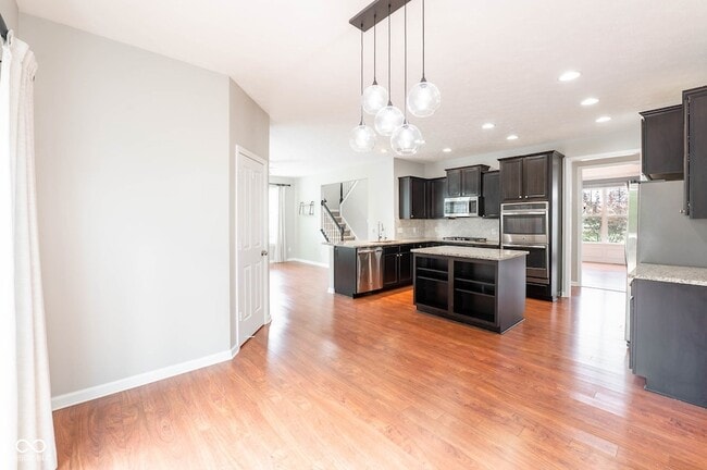 Building Photo - 1325 Brentford Ln