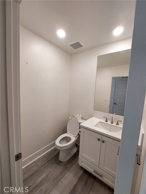Building Photo - 18289 Iris Ln
