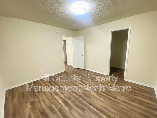 Building Photo - 3054 Destin Cir