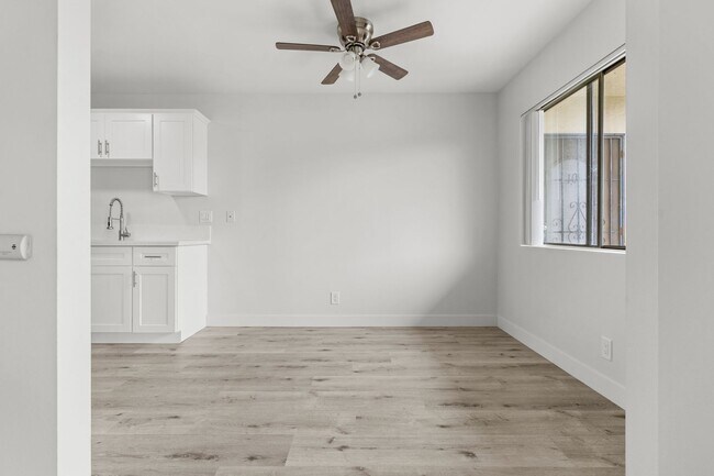 Interior Photo - 8331 Lampson Avenue