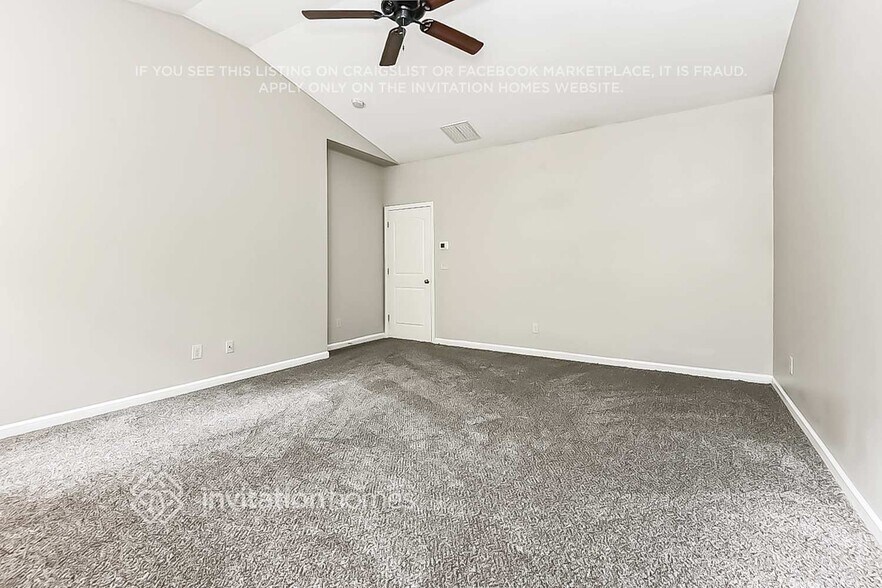 Building Photo - 2175 Black Pebble Cir
