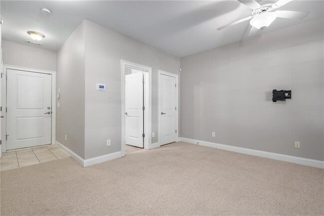 Building Photo - 1420 Briarhaven Trail