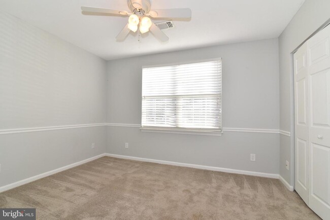 Building Photo - 20301 Beechwood Terrace