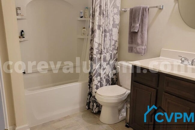 Building Photo - 8511 Pine Meadows Dr