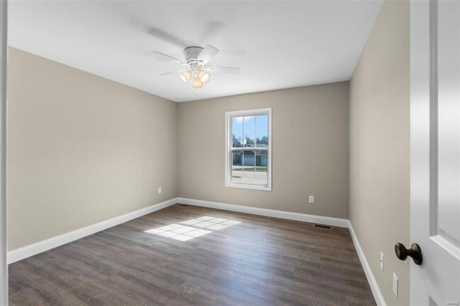 Building Photo - 3586 Mill View Crossing