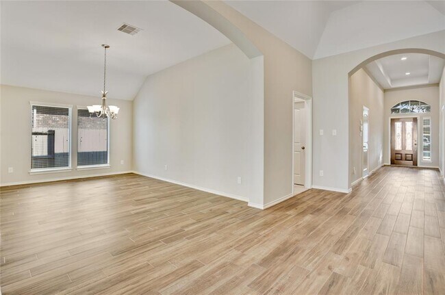Building Photo - 1430 Laura Hills Ln
