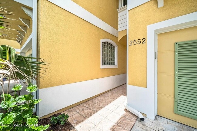 Building Photo - 2552 N Hwy A1A